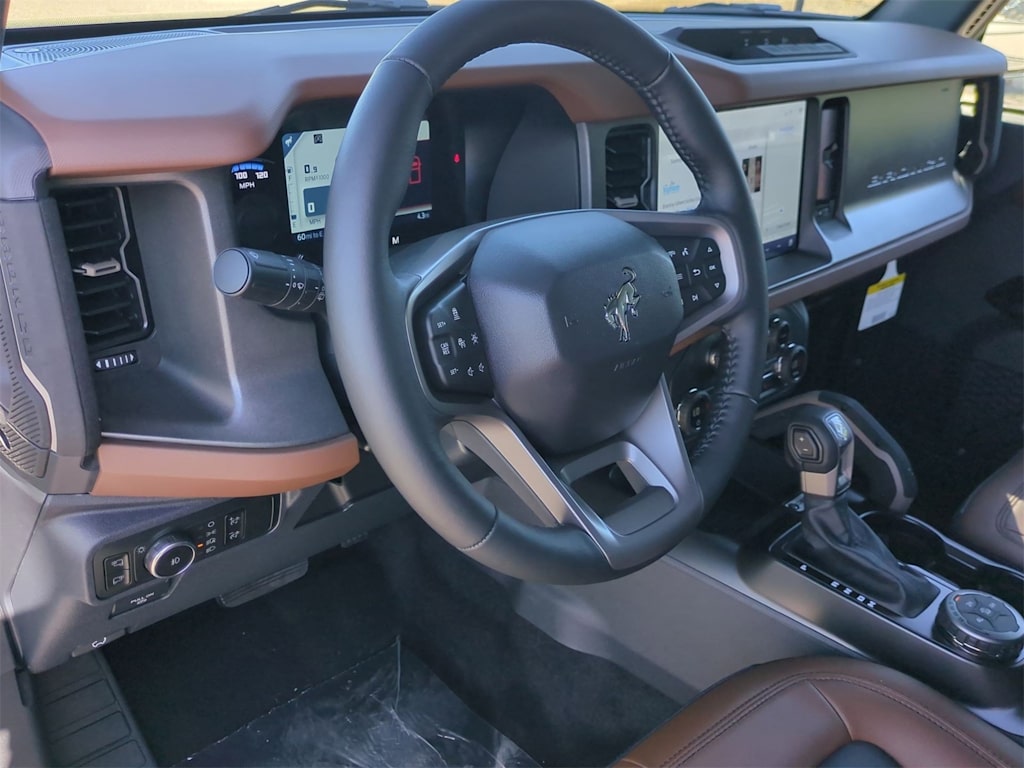 Thumbnail: 2024 Ford Bronco - 3