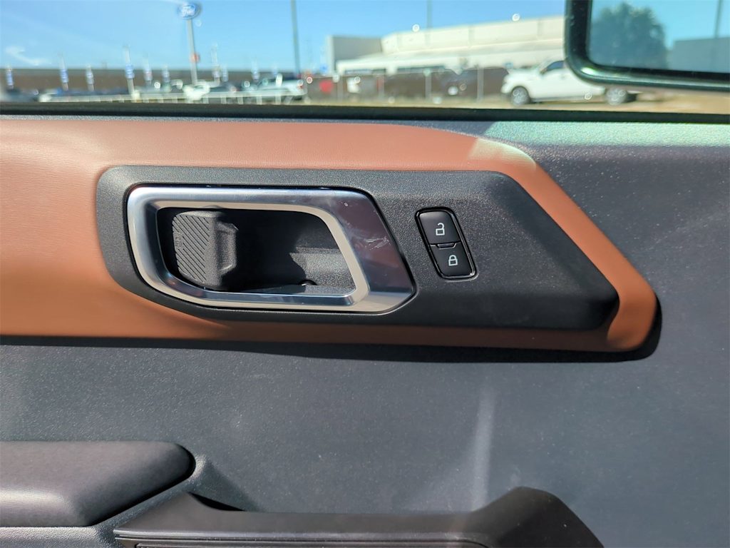 Thumbnail: 2024 Ford Bronco - 32