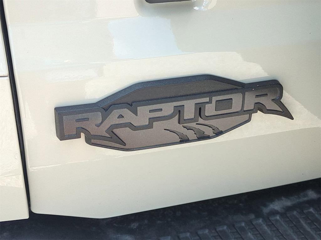 Thumbnail: 2025 Ford Bronco - 6