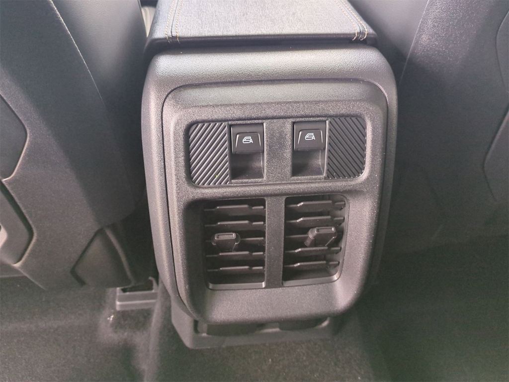 Thumbnail: 2025 Ford Bronco - 30