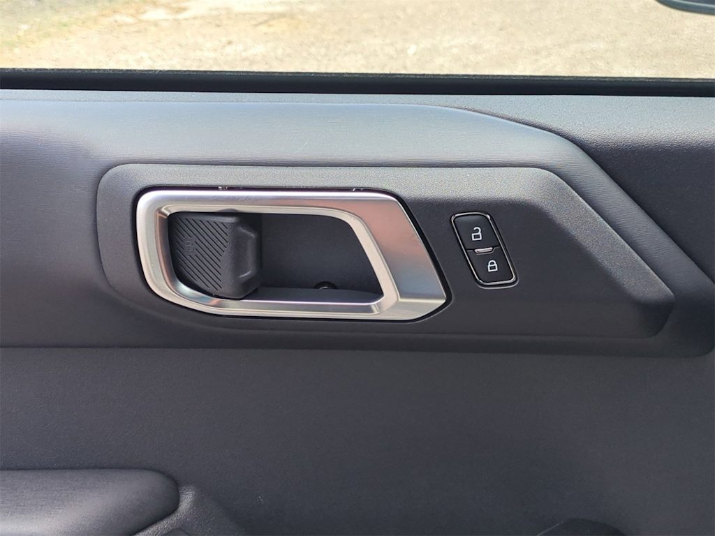 Thumbnail: 2025 Ford Bronco - 32