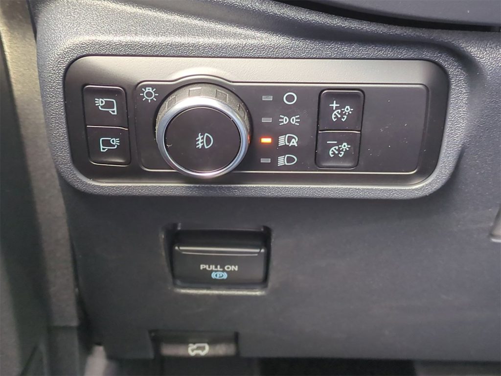 Thumbnail: 2025 Ford Bronco - 28