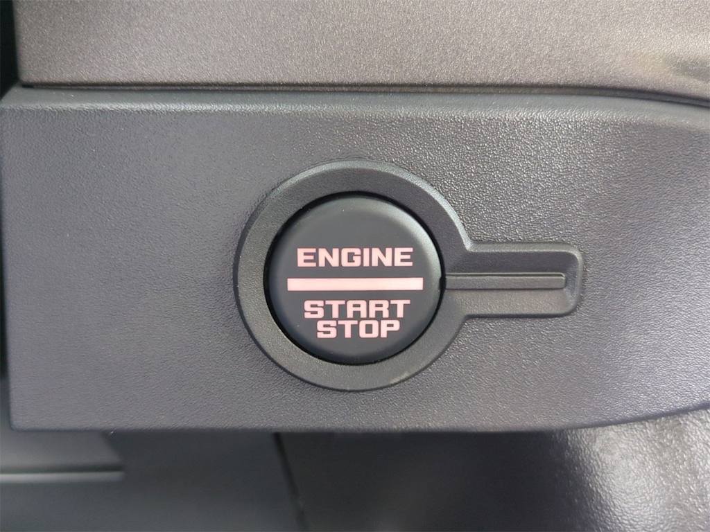 Thumbnail: 2025 Ford Bronco - 27