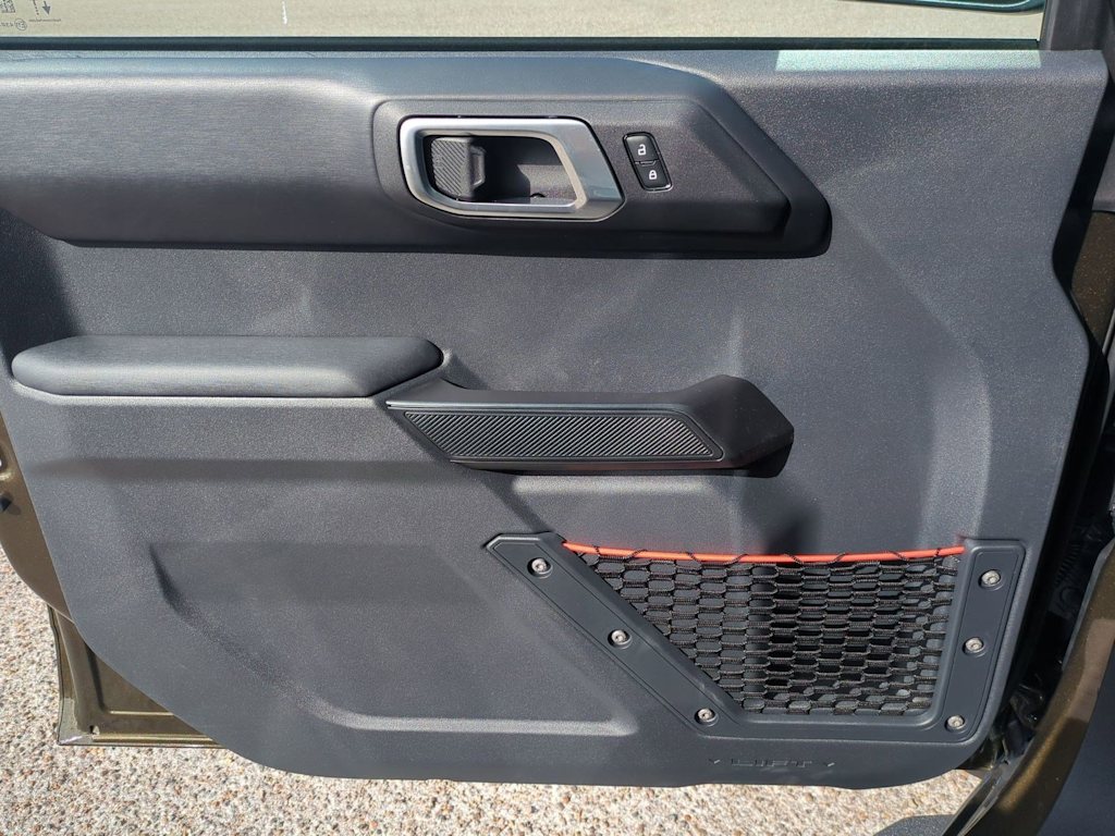 Thumbnail: 2025 Ford Bronco - 31