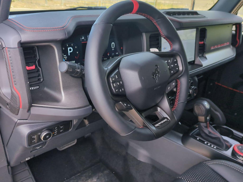 Thumbnail: 2025 Ford Bronco - 2