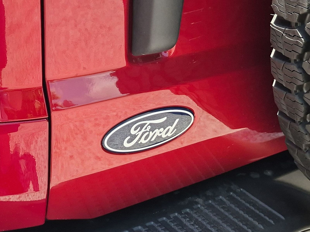 Thumbnail: 2026 Ford Bronco - 7