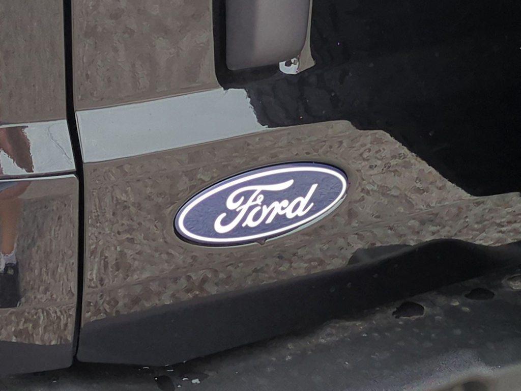 Thumbnail: 2026 Ford Bronco - 6