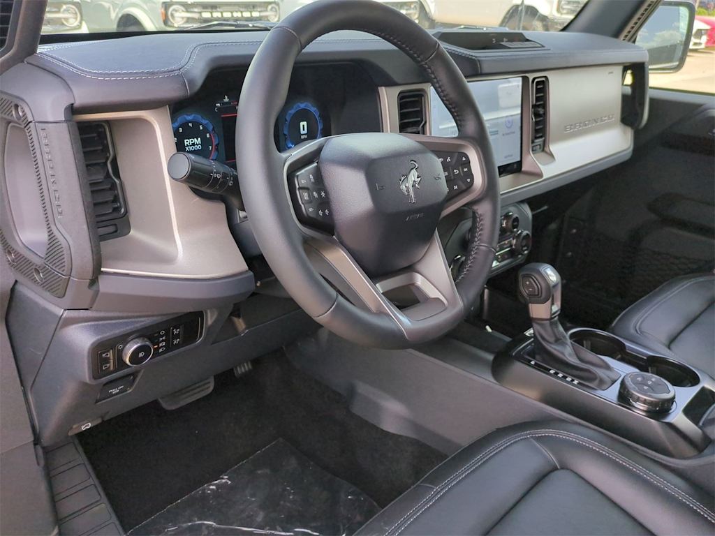 Thumbnail: 2025 Ford Bronco - 2