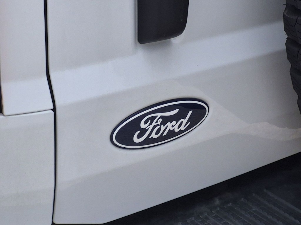 Thumbnail: 2026 Ford Bronco - 6