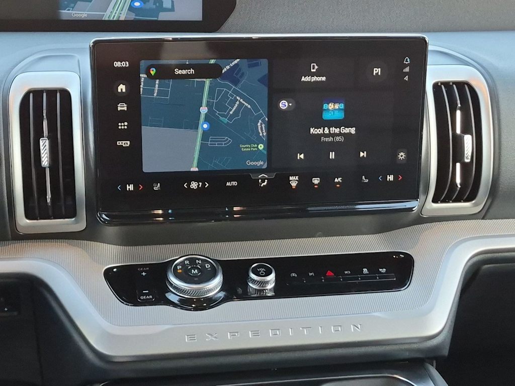 Thumbnail: 2027 Ford Expedition MAX - 24