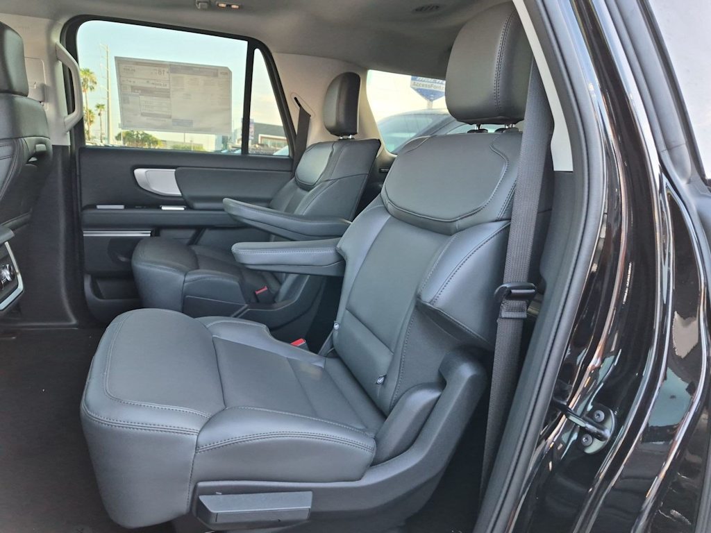 Thumbnail: 2027 Ford Expedition MAX - 13