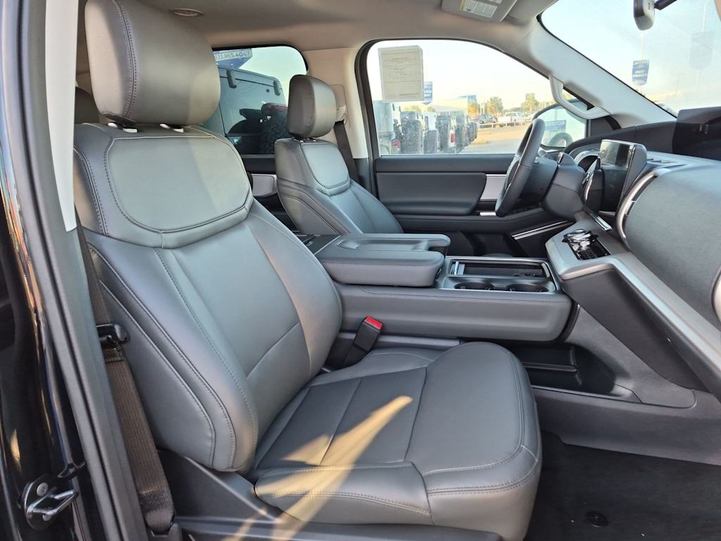 Thumbnail: 2027 Ford Expedition MAX - 12