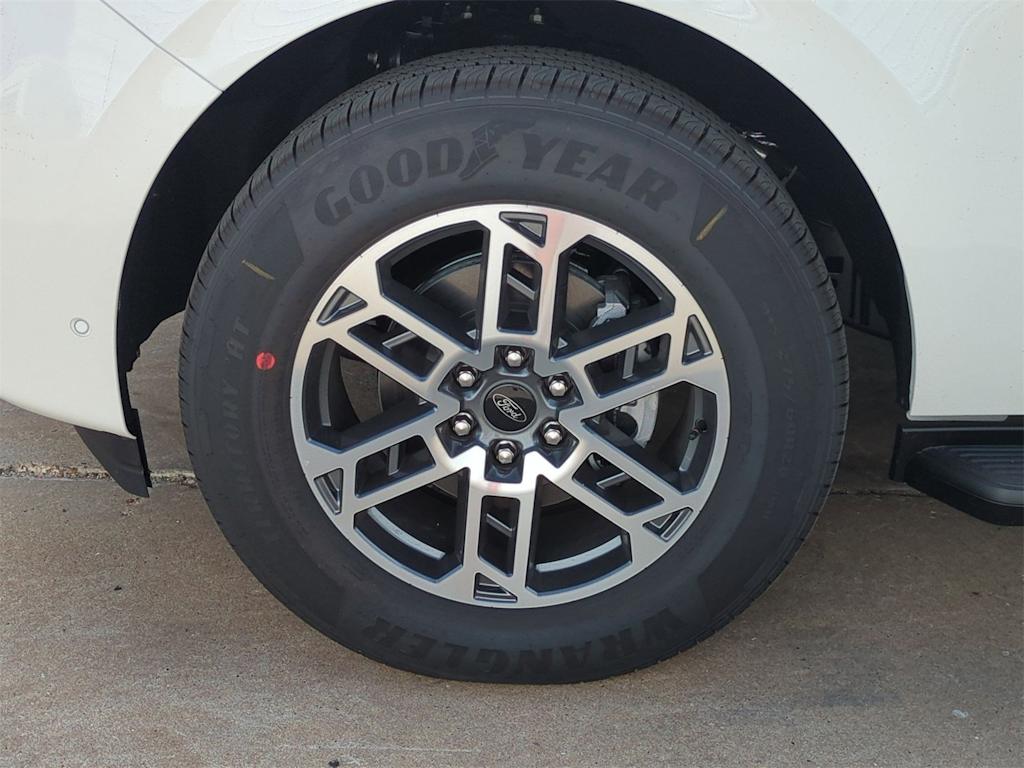 Thumbnail: 2025 Ford Expedition MAX - 8