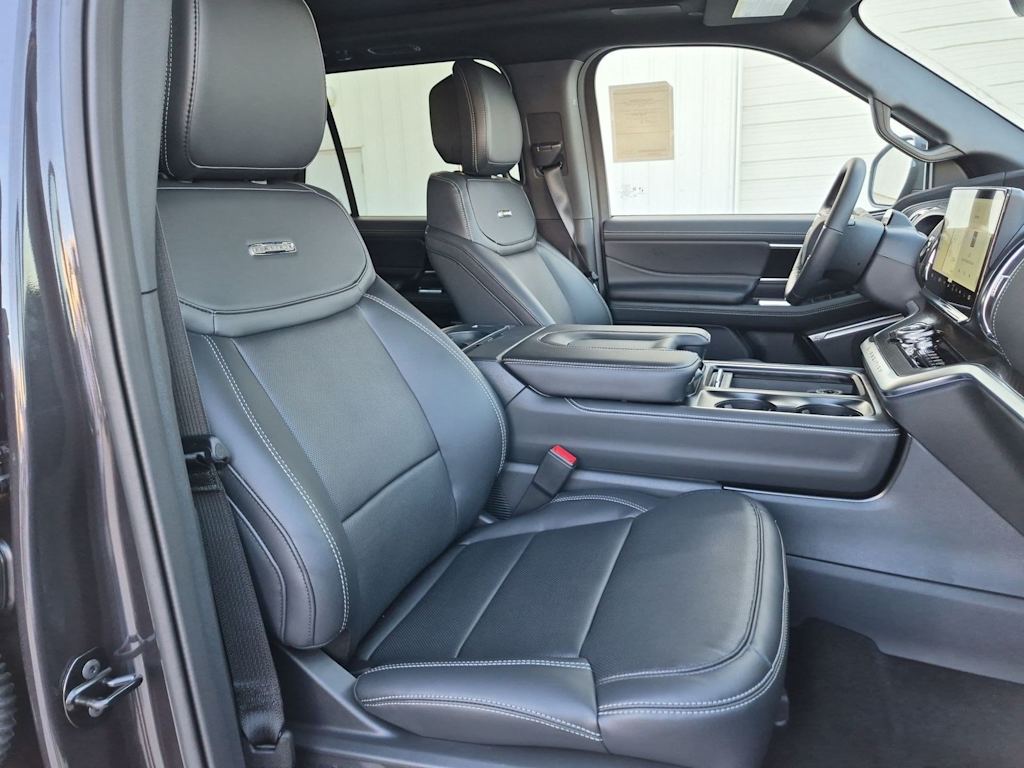 Thumbnail: 2027 Ford Expedition MAX - 12