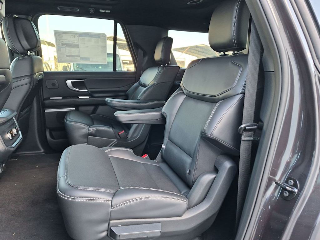 Thumbnail: 2027 Ford Expedition MAX - 13