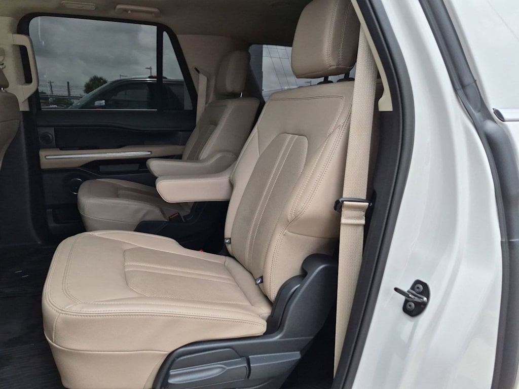 Thumbnail: 2024 Ford Expedition MAX - 13