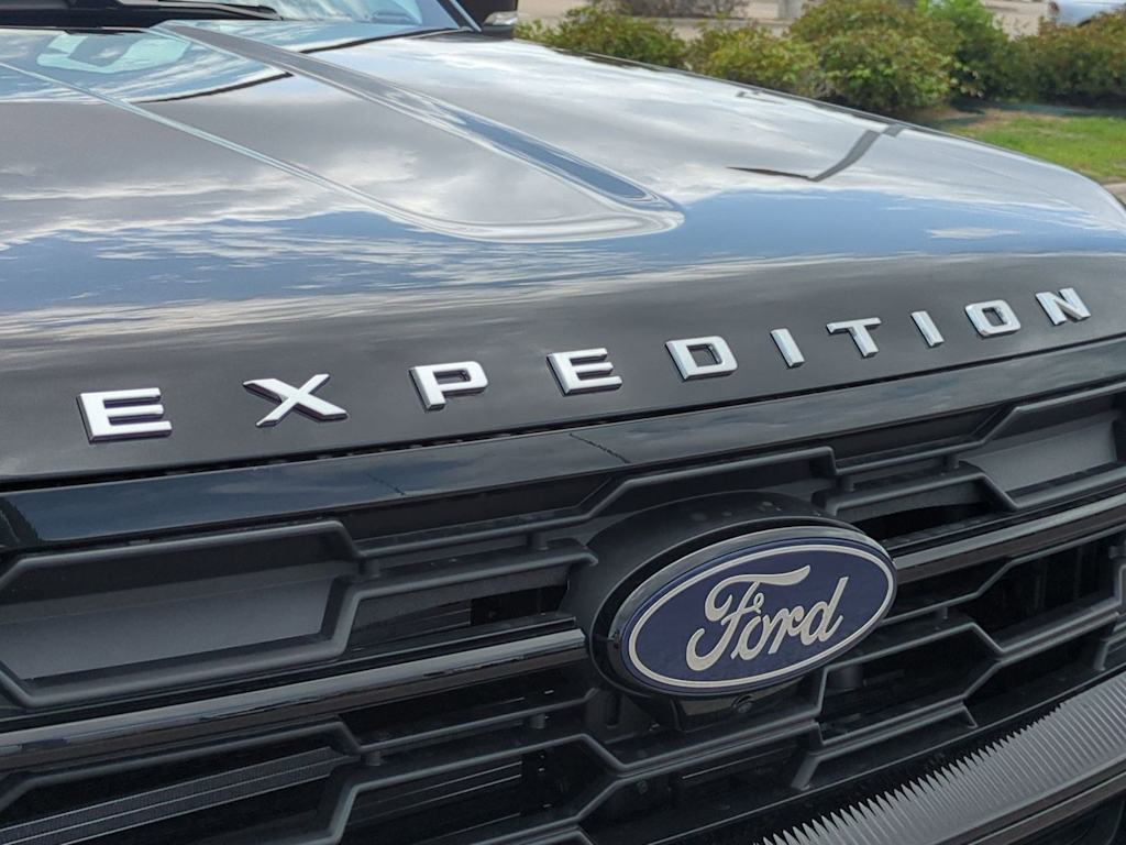 Thumbnail: 2026 Ford Expedition - 33