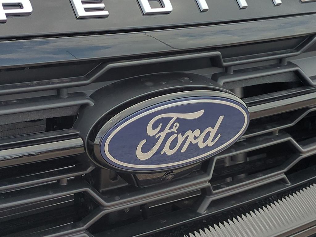 Thumbnail: 2026 Ford Expedition - 32