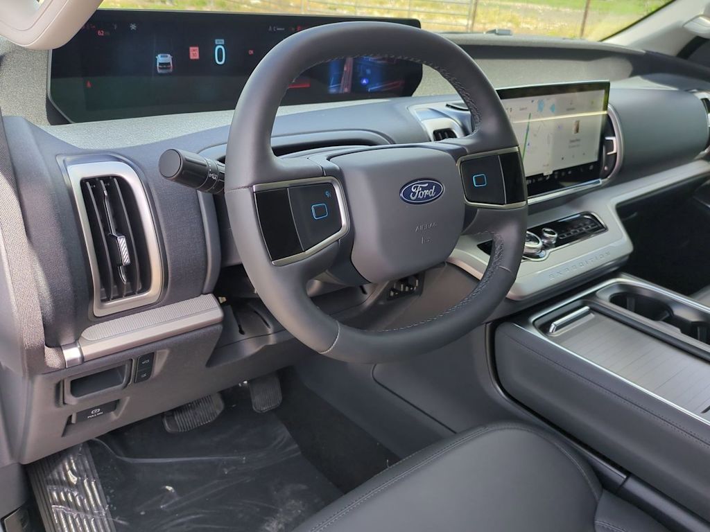 Thumbnail: 2026 Ford Expedition - 2