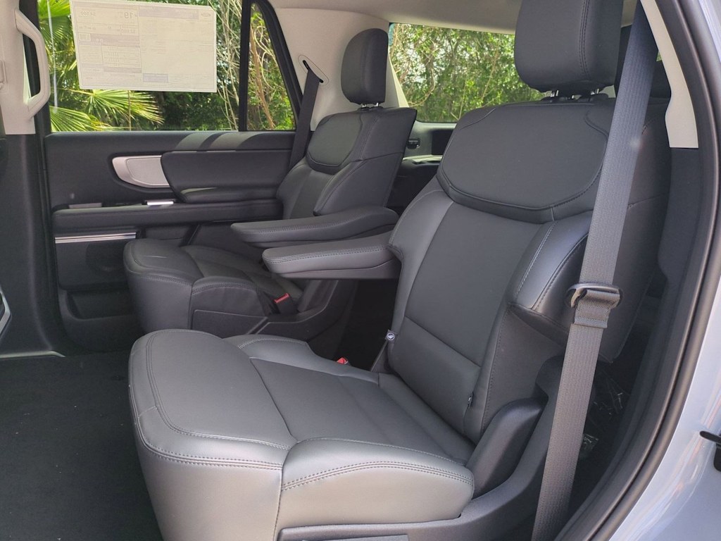Thumbnail: 2026 Ford Expedition - 12