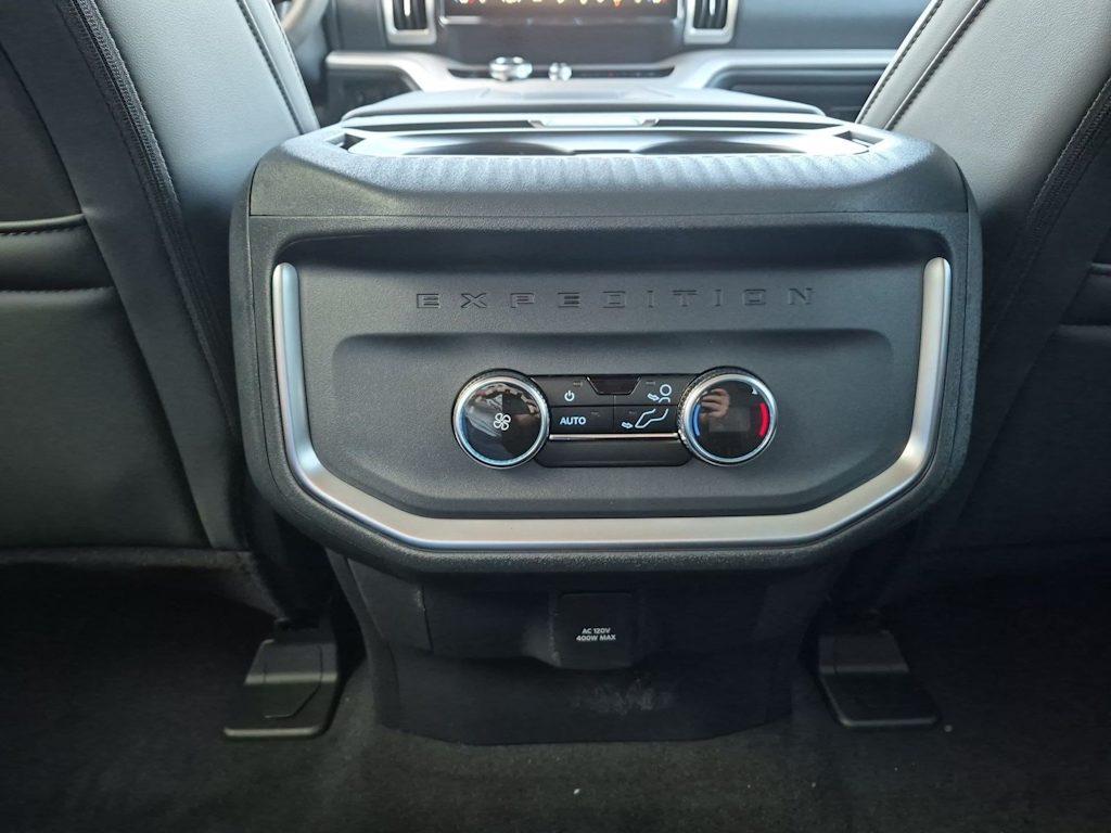 Thumbnail: 2027 Ford Expedition - 30