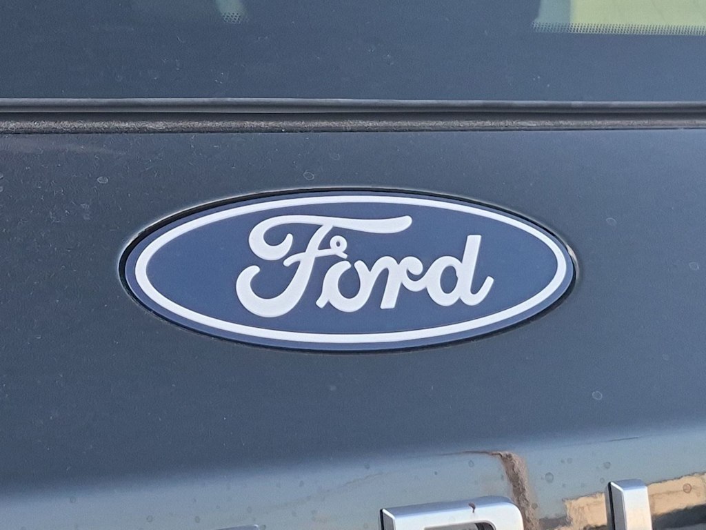 Thumbnail: 2027 Ford Expedition - 33