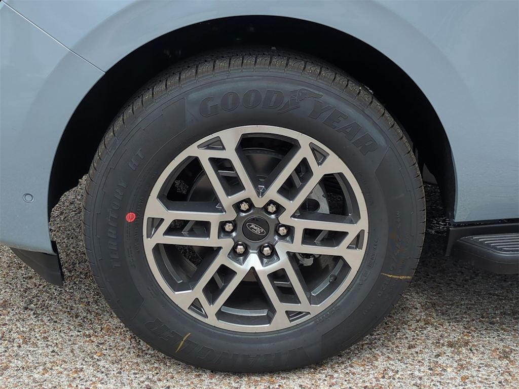 Thumbnail: 2025 Ford Expedition - 8