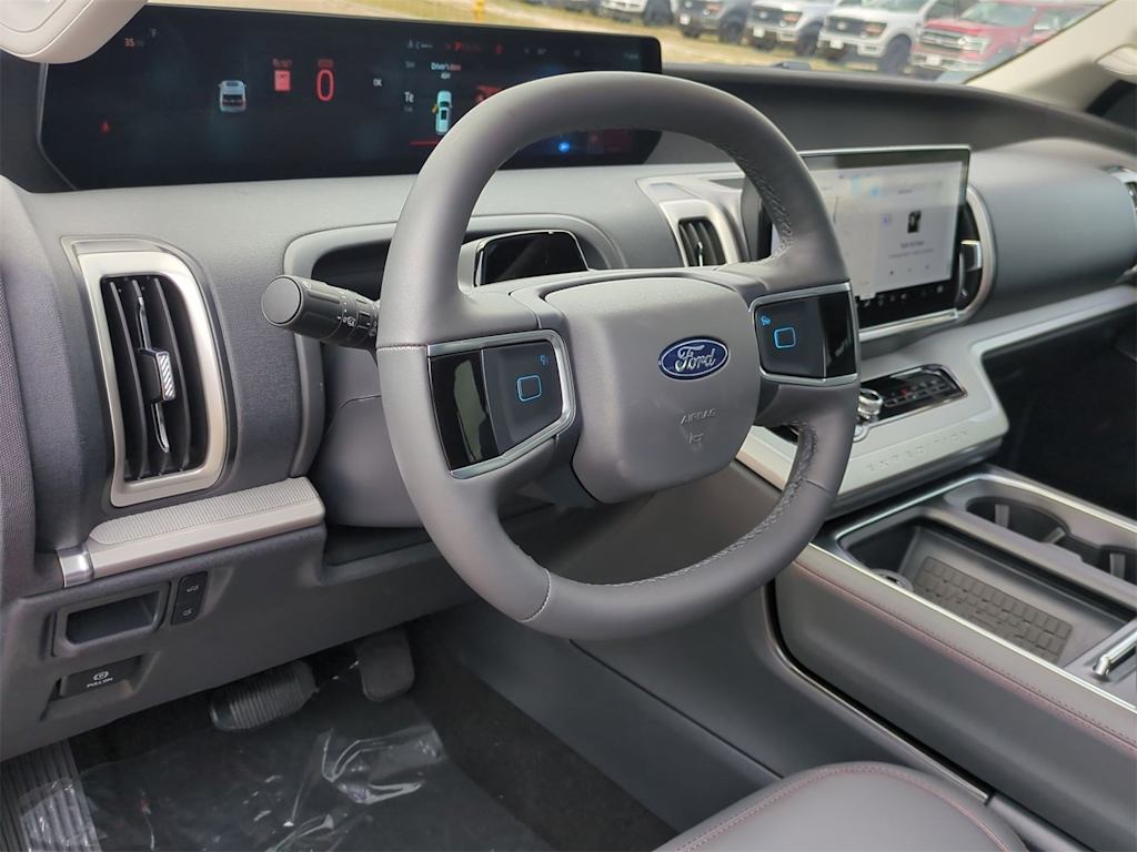 Thumbnail: 2025 Ford Expedition - 2