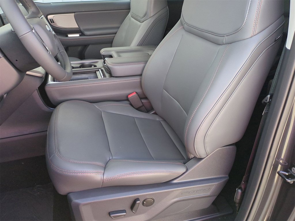 Thumbnail: 2025 Ford Expedition - 10