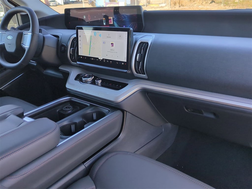 Thumbnail: 2025 Ford Expedition - 13