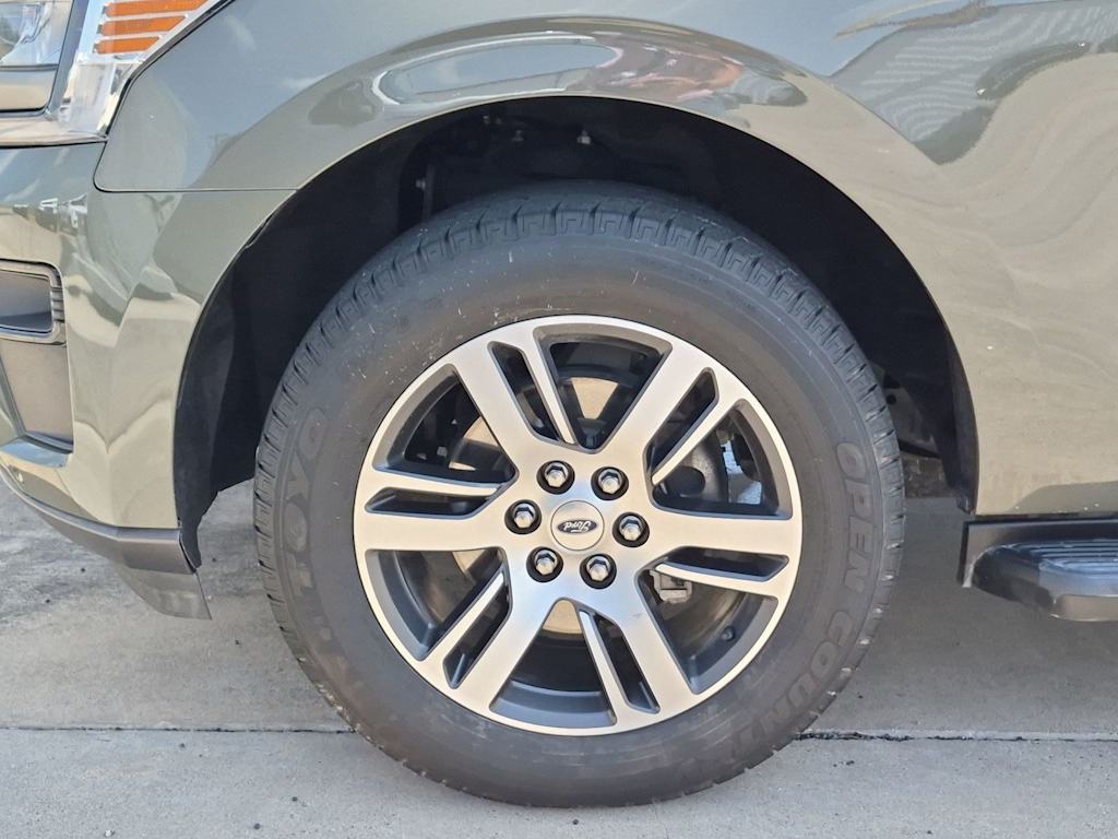 Thumbnail: 2024 Ford Expedition - 8
