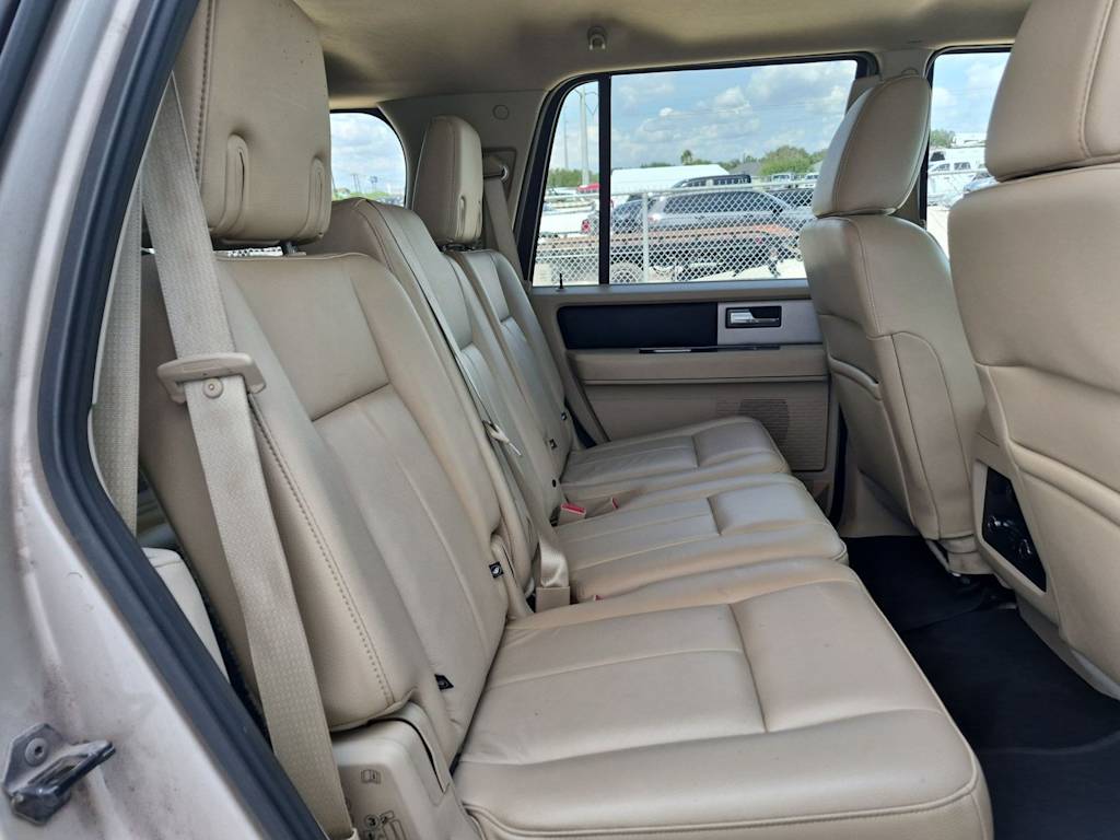 Thumbnail: 2017 Ford Expedition - 30