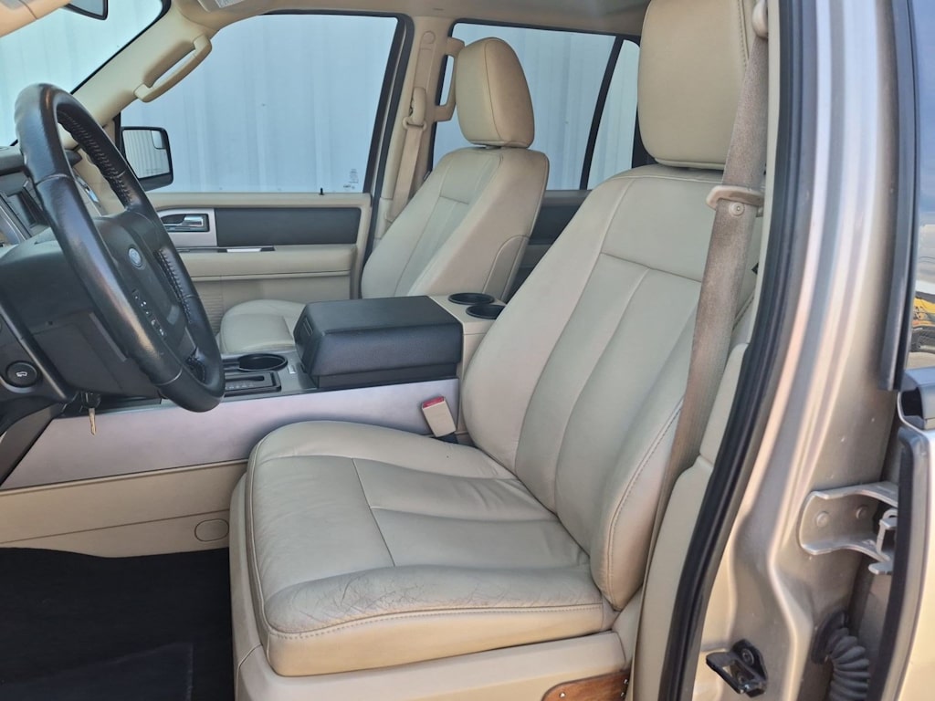 Thumbnail: 2017 Ford Expedition - 9
