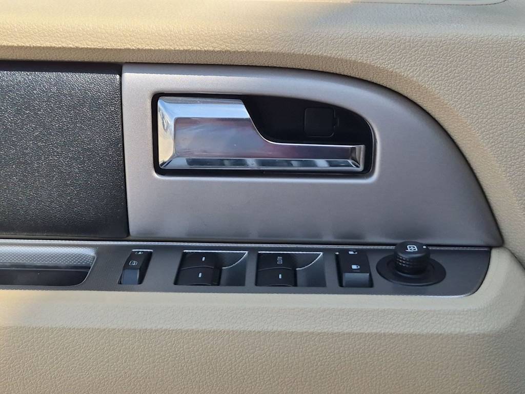Thumbnail: 2017 Ford Expedition - 29