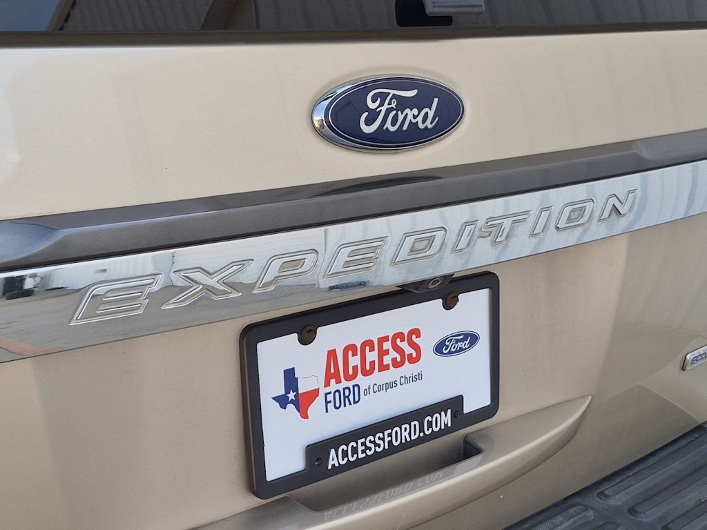 Thumbnail: 2017 Ford Expedition - 32
