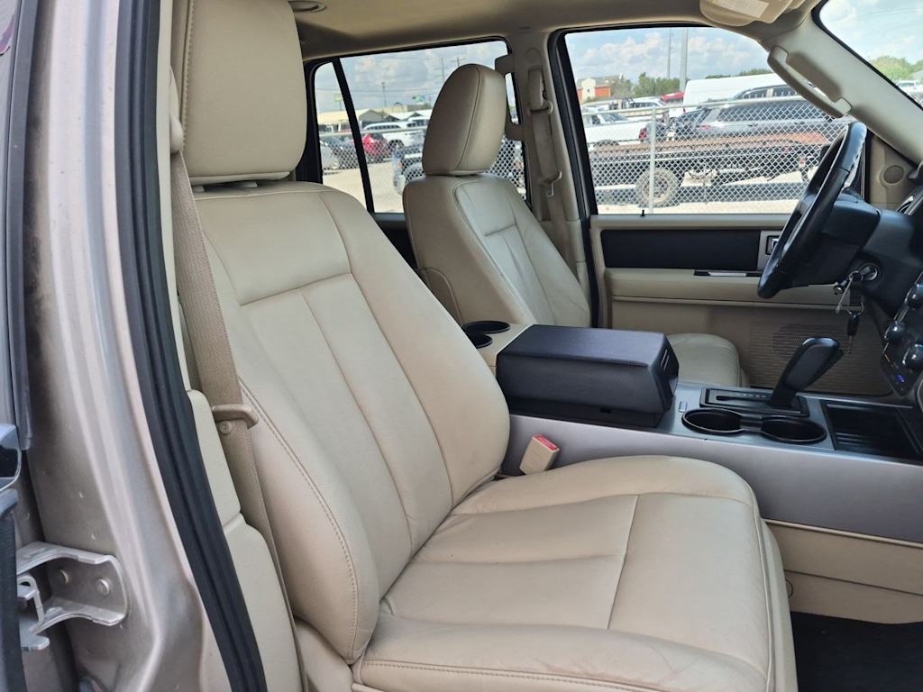 Thumbnail: 2017 Ford Expedition - 10