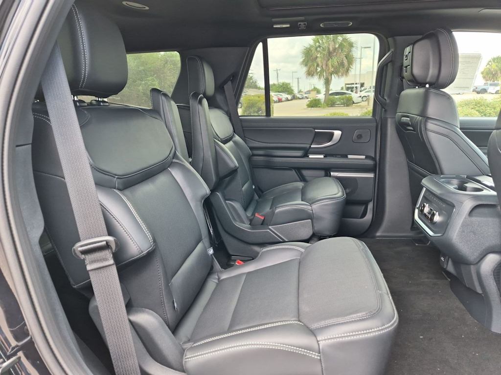 Thumbnail: 2027 Ford Expedition - 34
