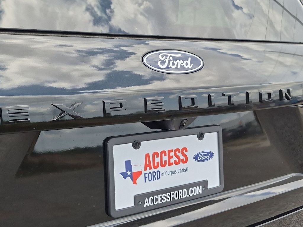 Thumbnail: 2027 Ford Expedition - 35