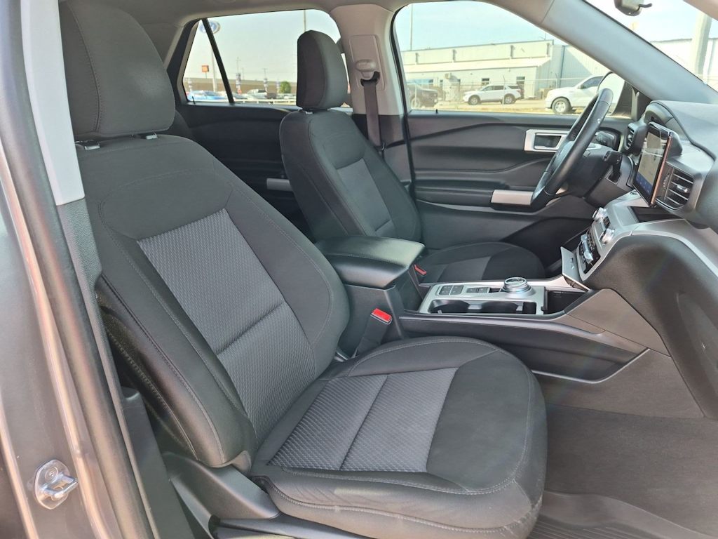 Thumbnail: 2024 Ford Explorer - 12