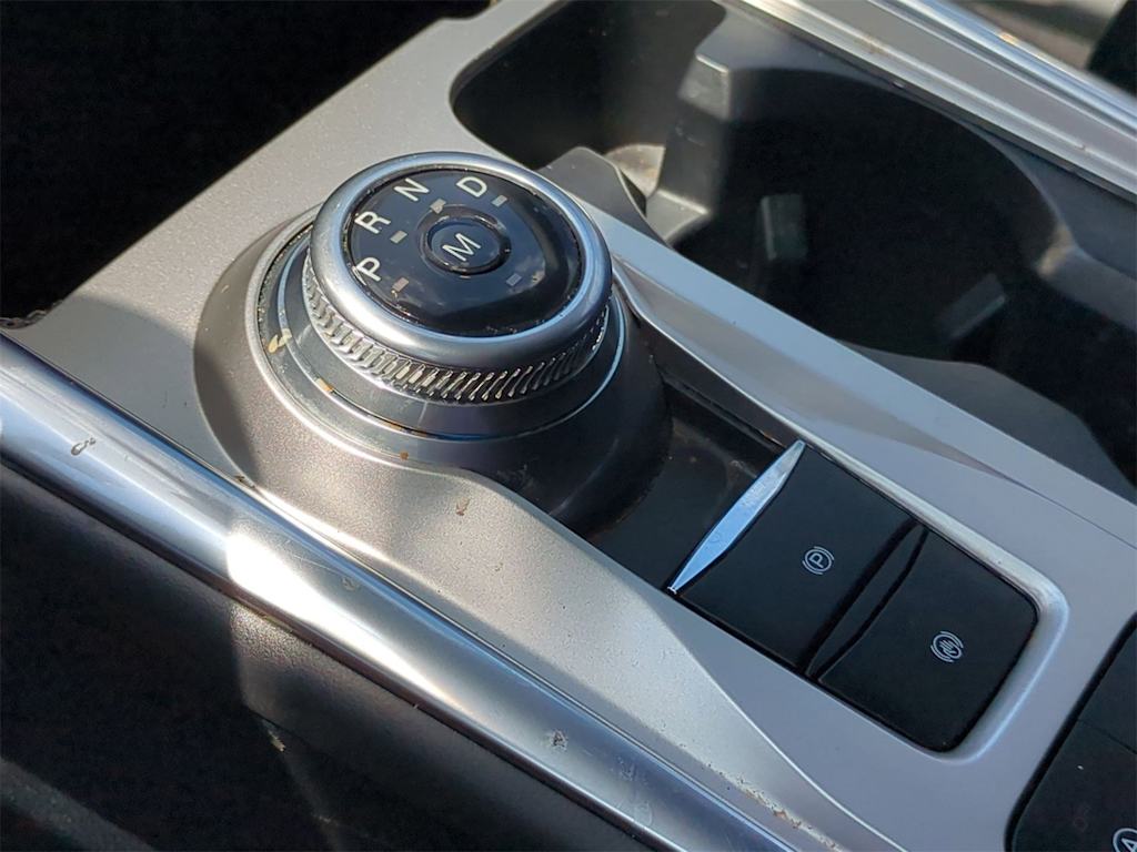 Thumbnail: 2020 Ford Explorer - 16