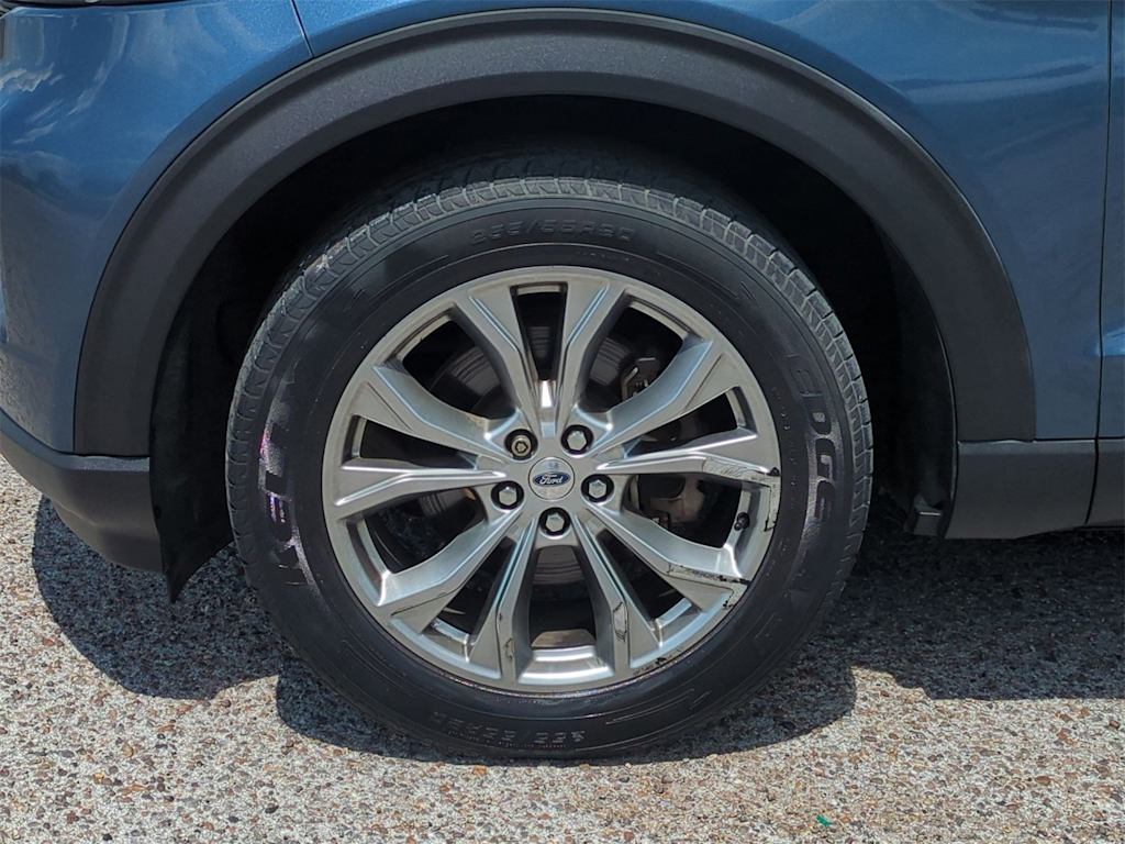 Thumbnail: 2020 Ford Explorer - 8