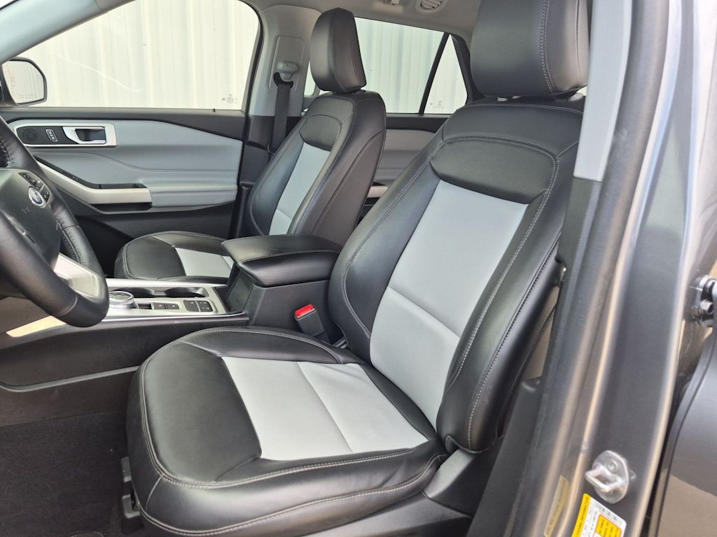 Thumbnail: 2023 Ford Explorer - 11