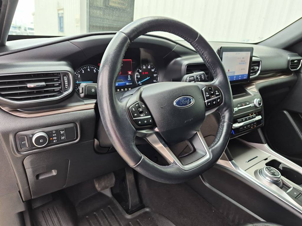 Thumbnail: 2020 Ford Explorer - 2