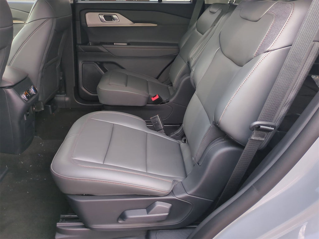 Thumbnail: 2025 Ford Explorer - 13