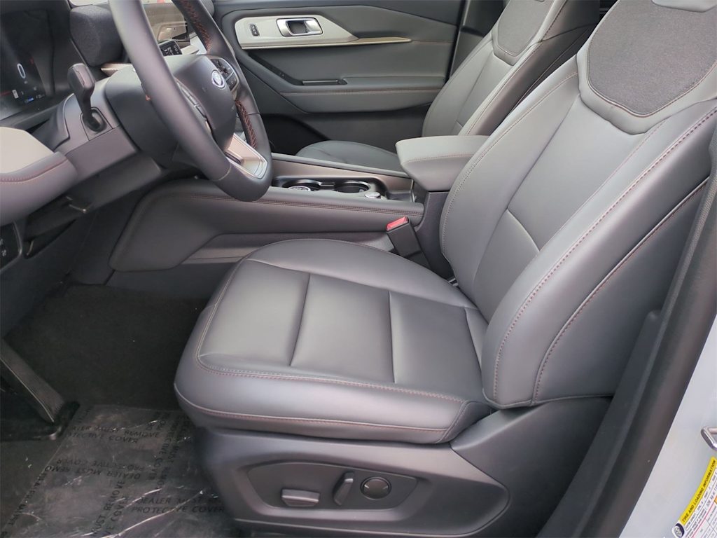 Thumbnail: 2025 Ford Explorer - 11