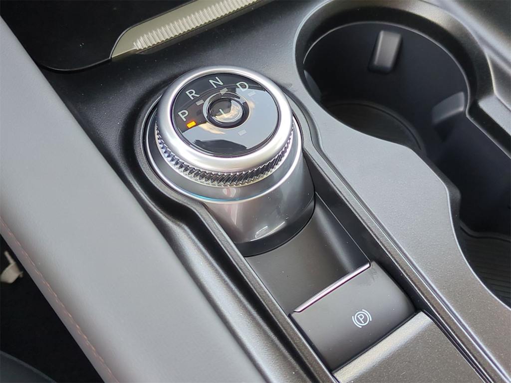 Thumbnail: 2025 Ford Explorer - 16