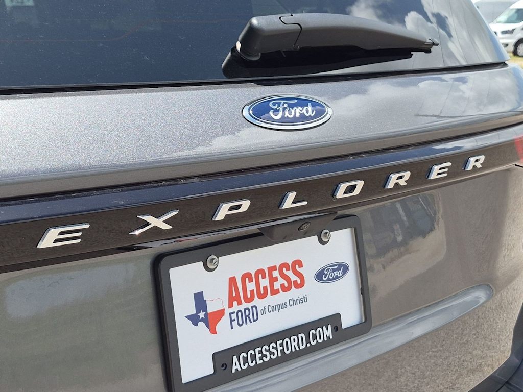 Thumbnail: 2026 Ford Explorer - 34
