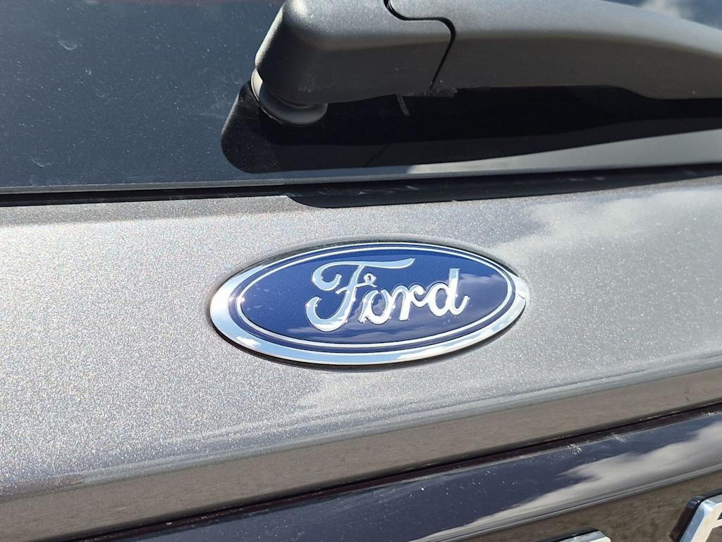Thumbnail: 2026 Ford Explorer - 7