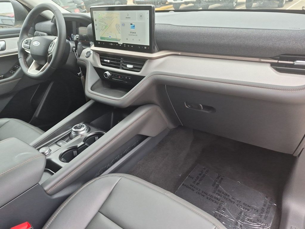 Thumbnail: 2026 Ford Explorer - 14