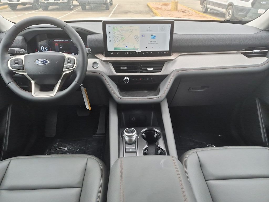 Thumbnail: 2026 Ford Explorer - 10